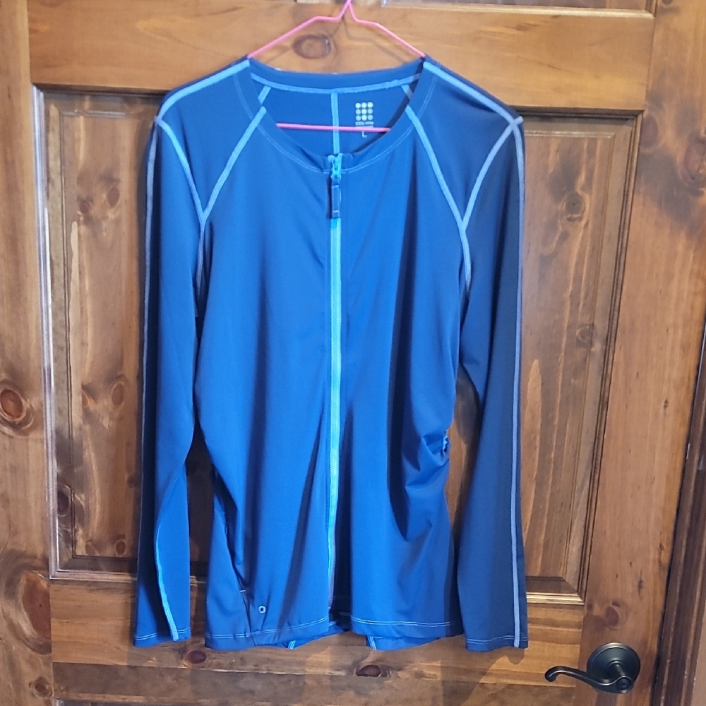 Title Nine Dark Blue/ Purple Long-Sleeve Top